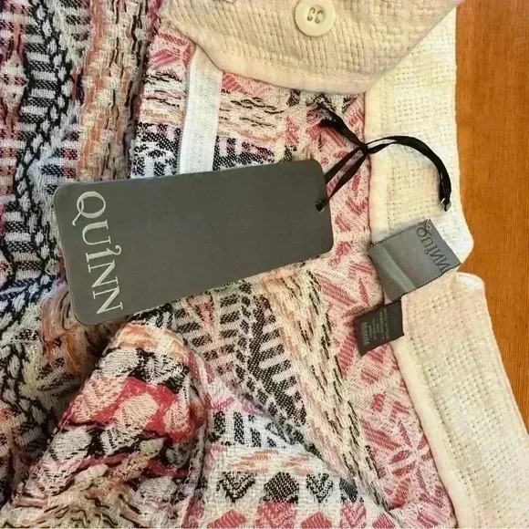 Quinn shorts from Francesca’s new with tag women M - Picture 4 of 6